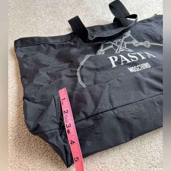 Vintage Moschino, Pasta Zip Tote Bag in Nylon in Prada Logo Parody from 90s RARE - Picture 9 of 10